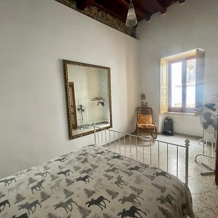 Mura Del Tempo - Rooms & Suites Bisceglie Buitenkant foto
